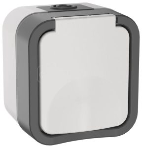Iek tors Розетка 1 я с з/к кр. 16А ip55 ts220 белый ts r16 16 55 k41