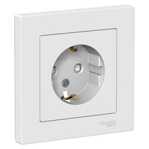 Systeme electric atlasdesign Бел Розетка с/з со шторками, 16А, в сборе se atn000144